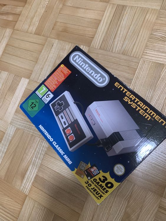 Nintendo Classic Mini (Neu und originalverpackt) in Zürich für CHF 70 ...