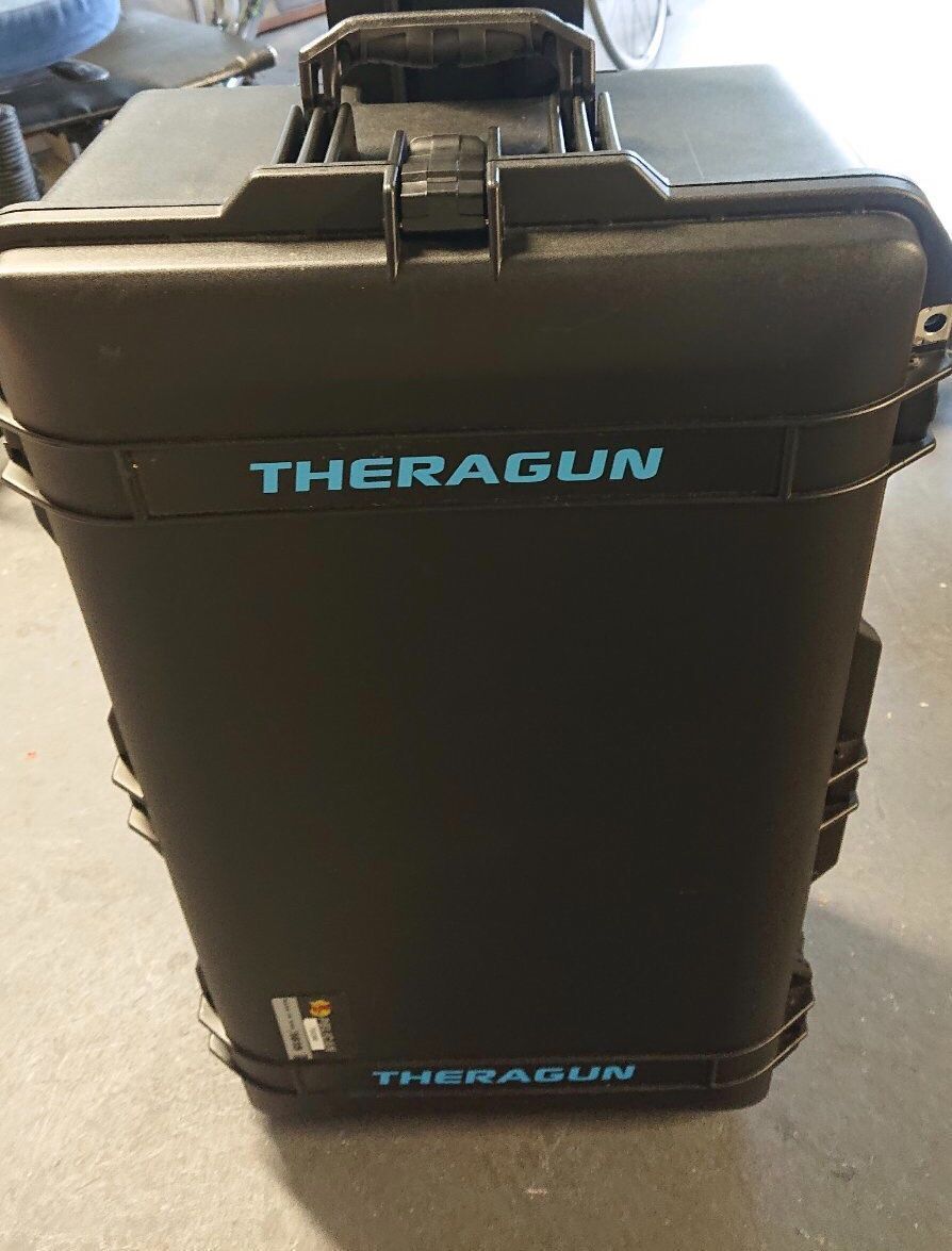 Dispositivi per massaggi: Theragun – Usato da Staad SG venduto da JasKel 6
