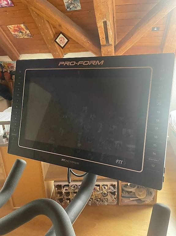 Biciclette: Vélo d'appartement Pro Form comme neuf – Usato da Cudrefin venduto da inf_l2pw 2