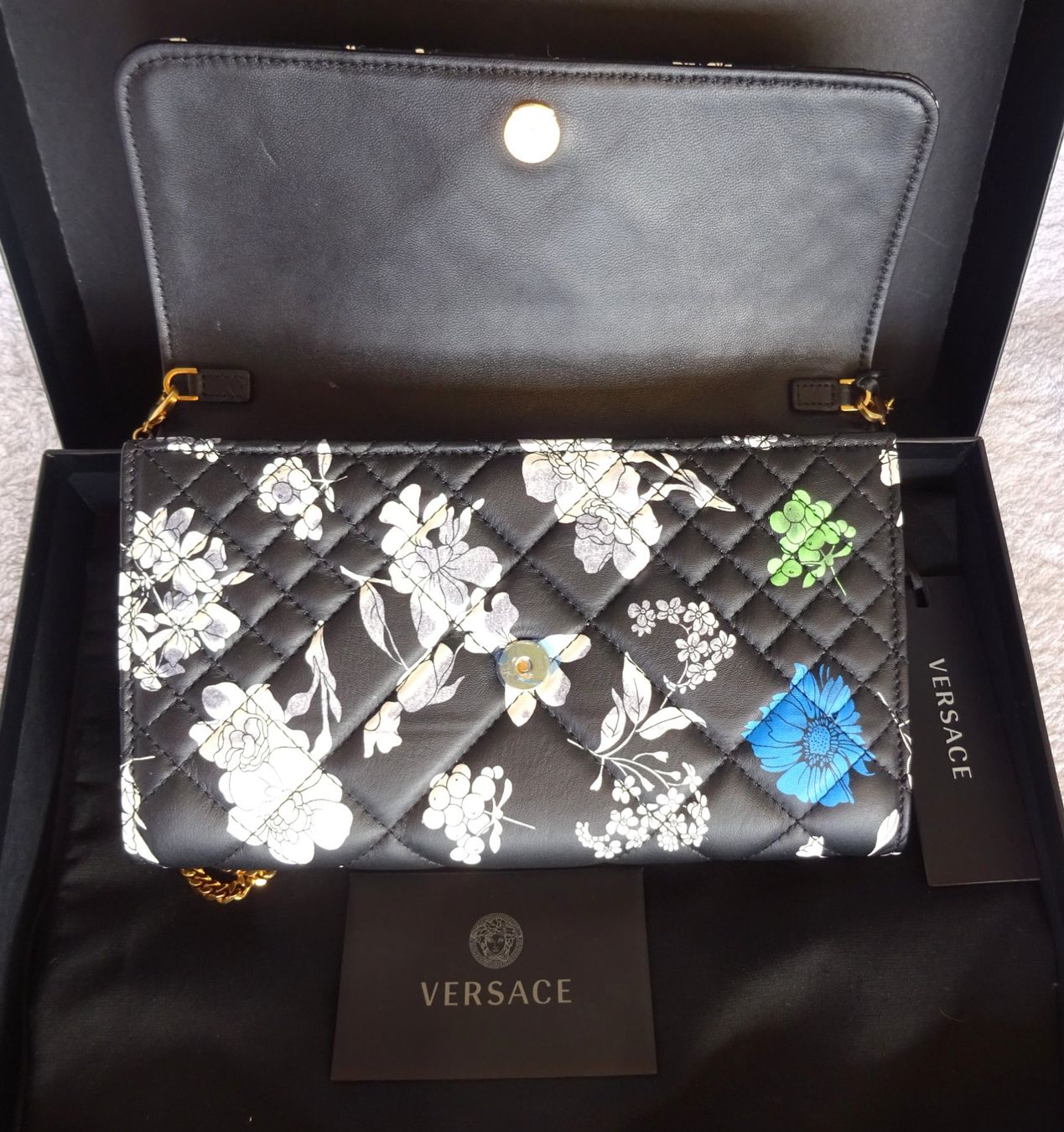 Versace Borse da donna: Versace Originale e nuova! bellissima borsa in pelle – Nuovo e nell'imballaggio originale da Bissone venduto da vis_lpp9 7