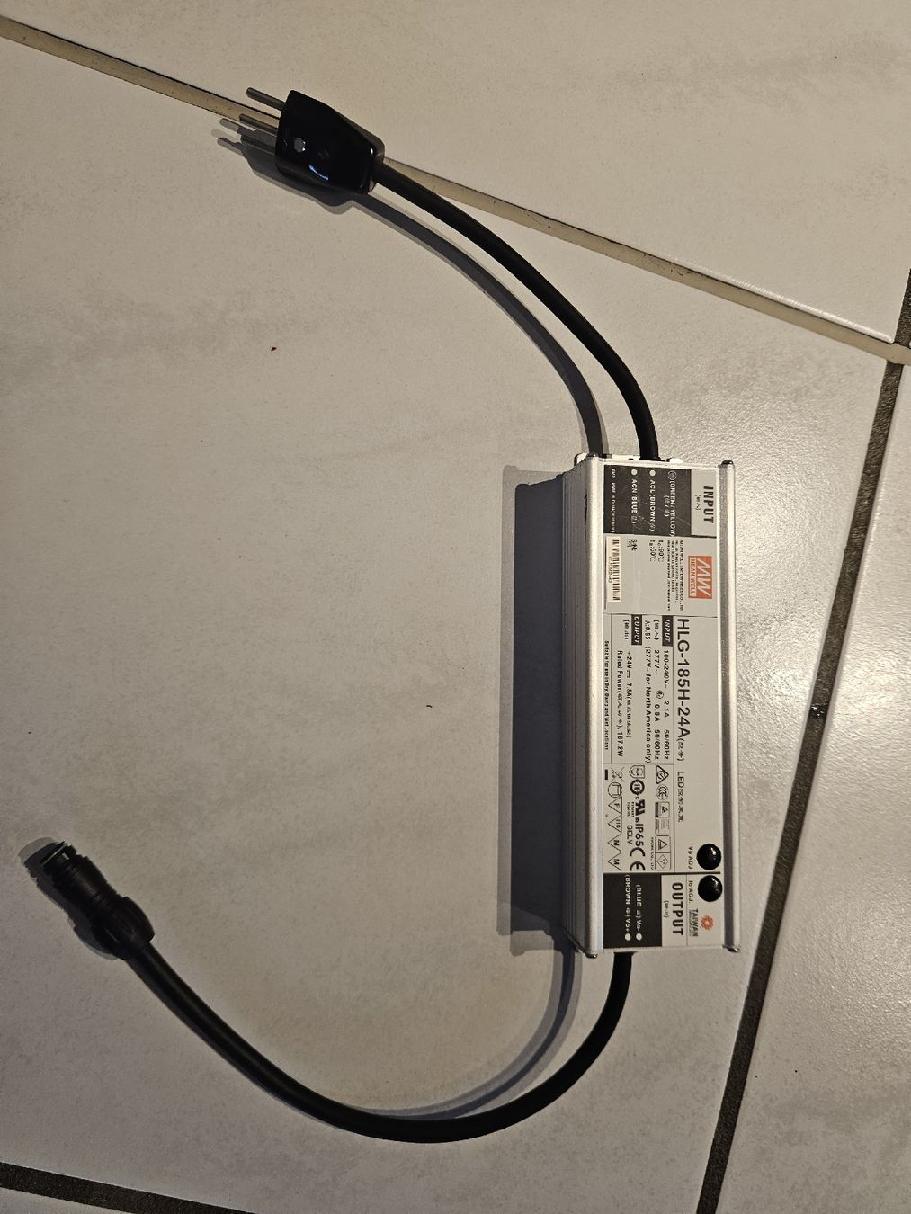 Componenti elettronici: Daytime Netzteil 180 Watt – Usato da Gümligen venduto da Testerli33