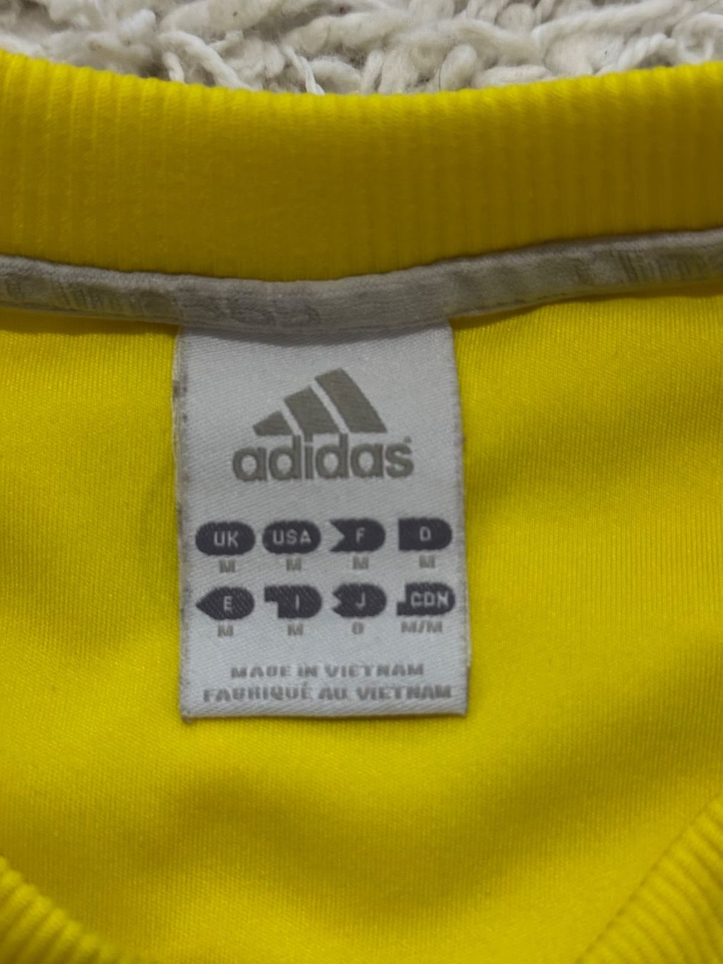 Adidas T-Shirts: Adidas T-Shirt Gr.M – Gebraucht aus Bern von BrandVilla 3