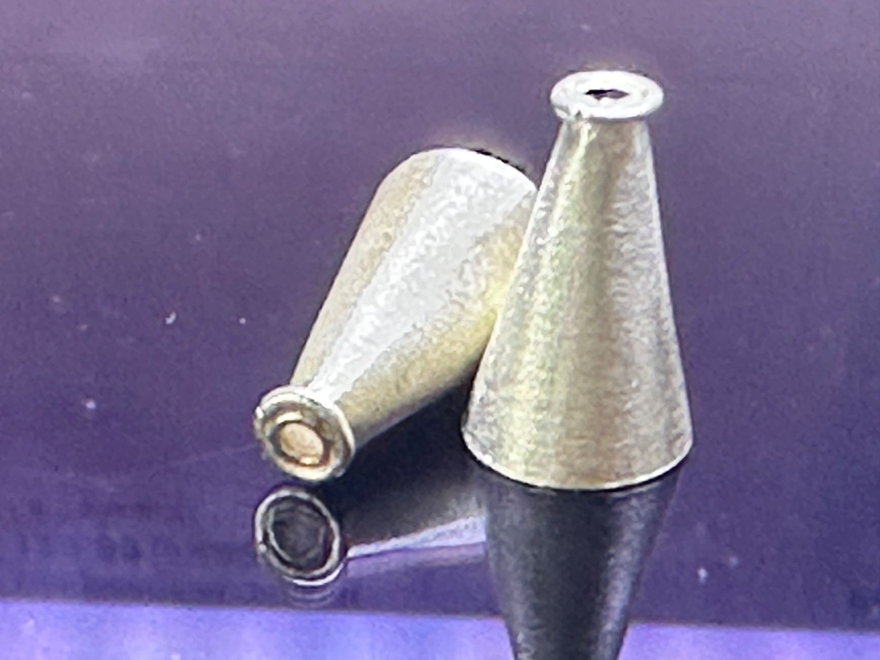 Perle (finte): 2 St. 925 Silber Schmuck Perlenkappen / Endkappen matt – Nuovo (secondo la descrizione) da Langenthal venduto da Seelenfreunde 5
