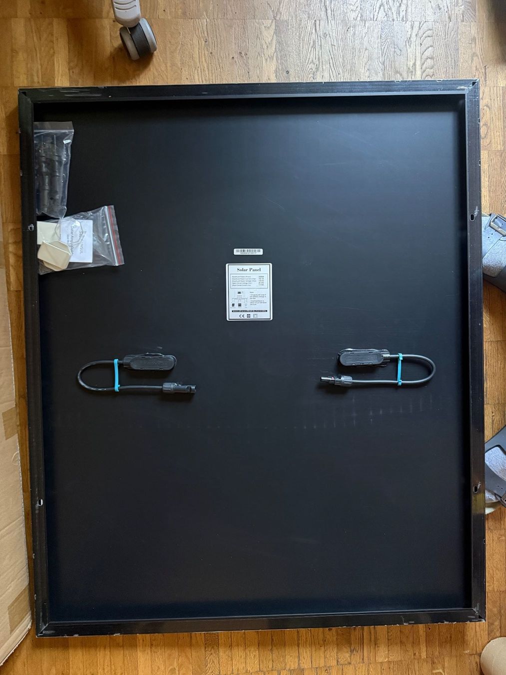 Solargeräte und Solarprodukte: Solarpanel 300W – Neu und originalverpackt aus Hubersdorf von Gewonnen 1