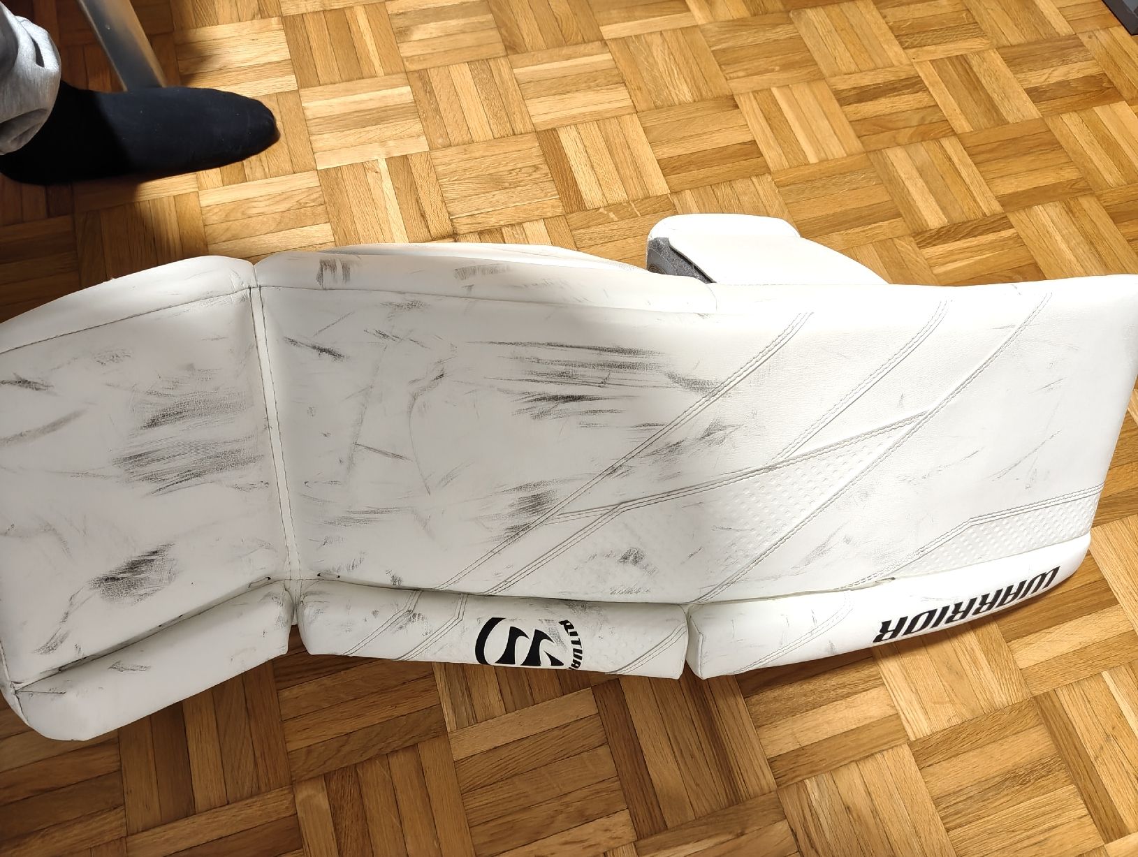 Protezioni & Imbottiture: Goalie Pads Warrior Ritual G7 34+1.5  – Usato da Lodrino venduto da Ale_HCL 2