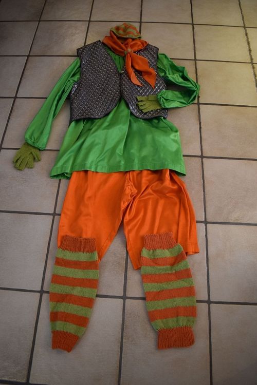 Costumi: Fasnachtskostüm – Usato da Bubendorf venduto da 74imkreis 1