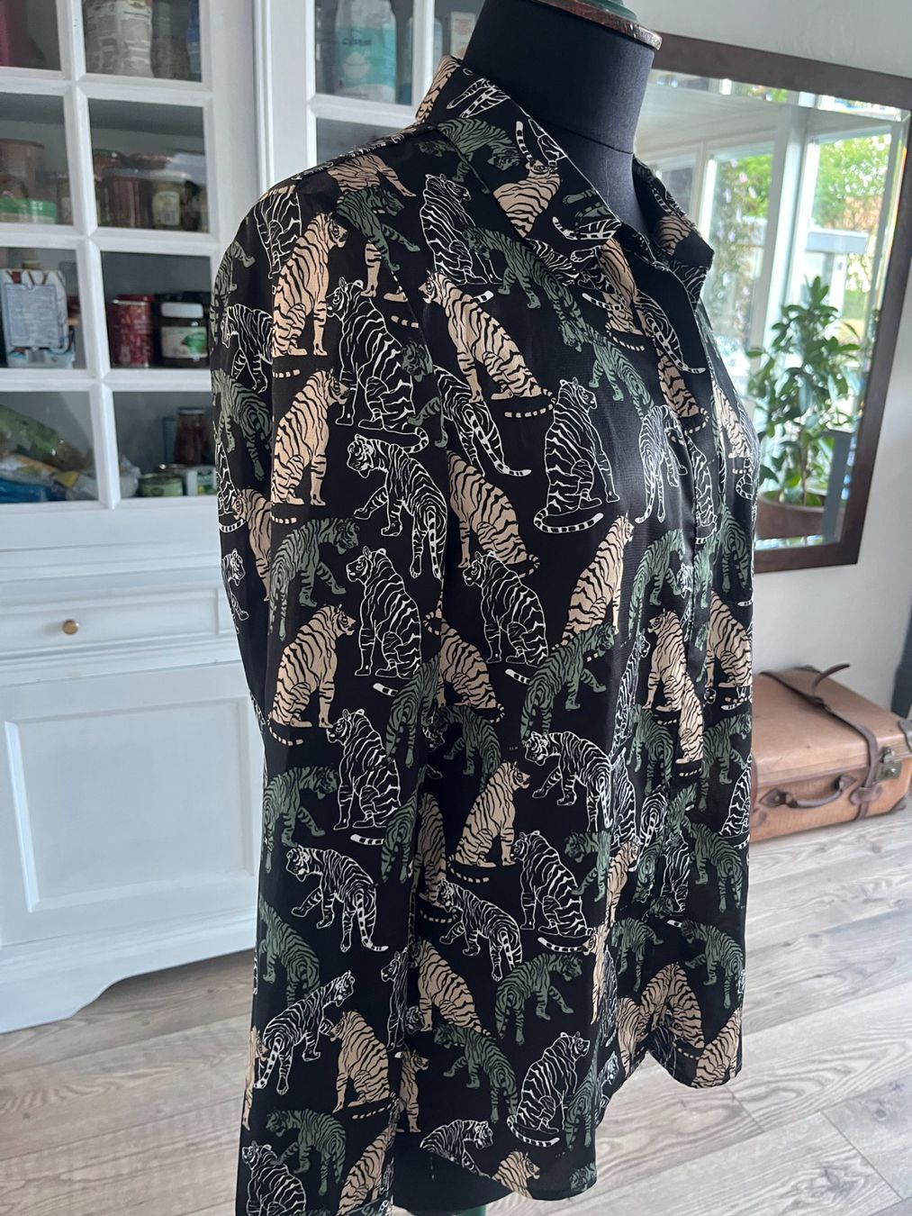 Vero Moda Camicette: Chemisier Grrrr.... Vero Moda L – Usato da Seiry venduto da vanille08 2