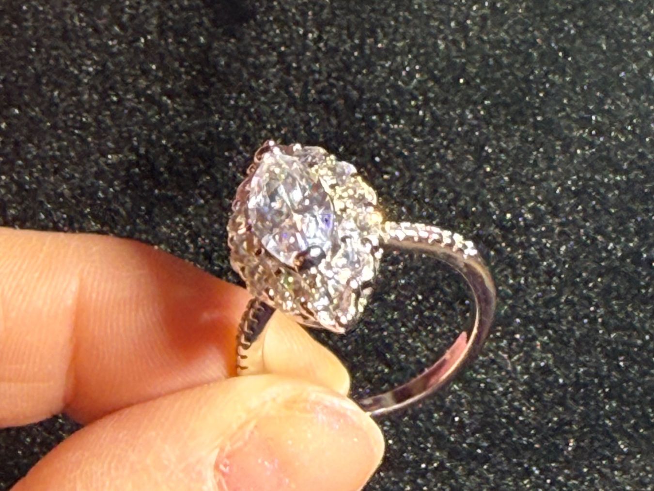 Anelli: Bague Éclat Impérial – Nuovo e nell'imballaggio originale da St-Maurice venduto da Sandrinette123 3