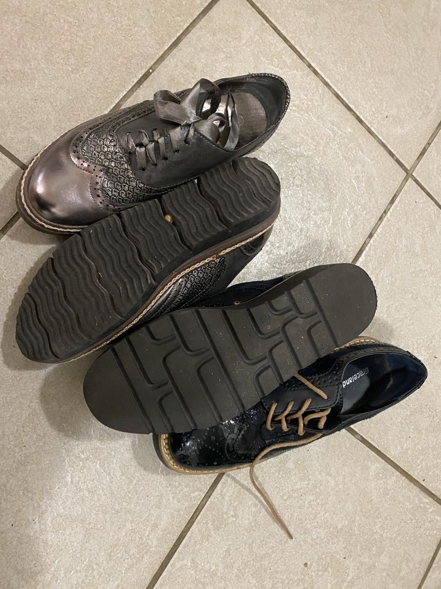 Chaussures femmes: 2 paar sehr schöne Halbschuhe, Gr 38 – D'occasion à Krauchthal par Kiddy32 2