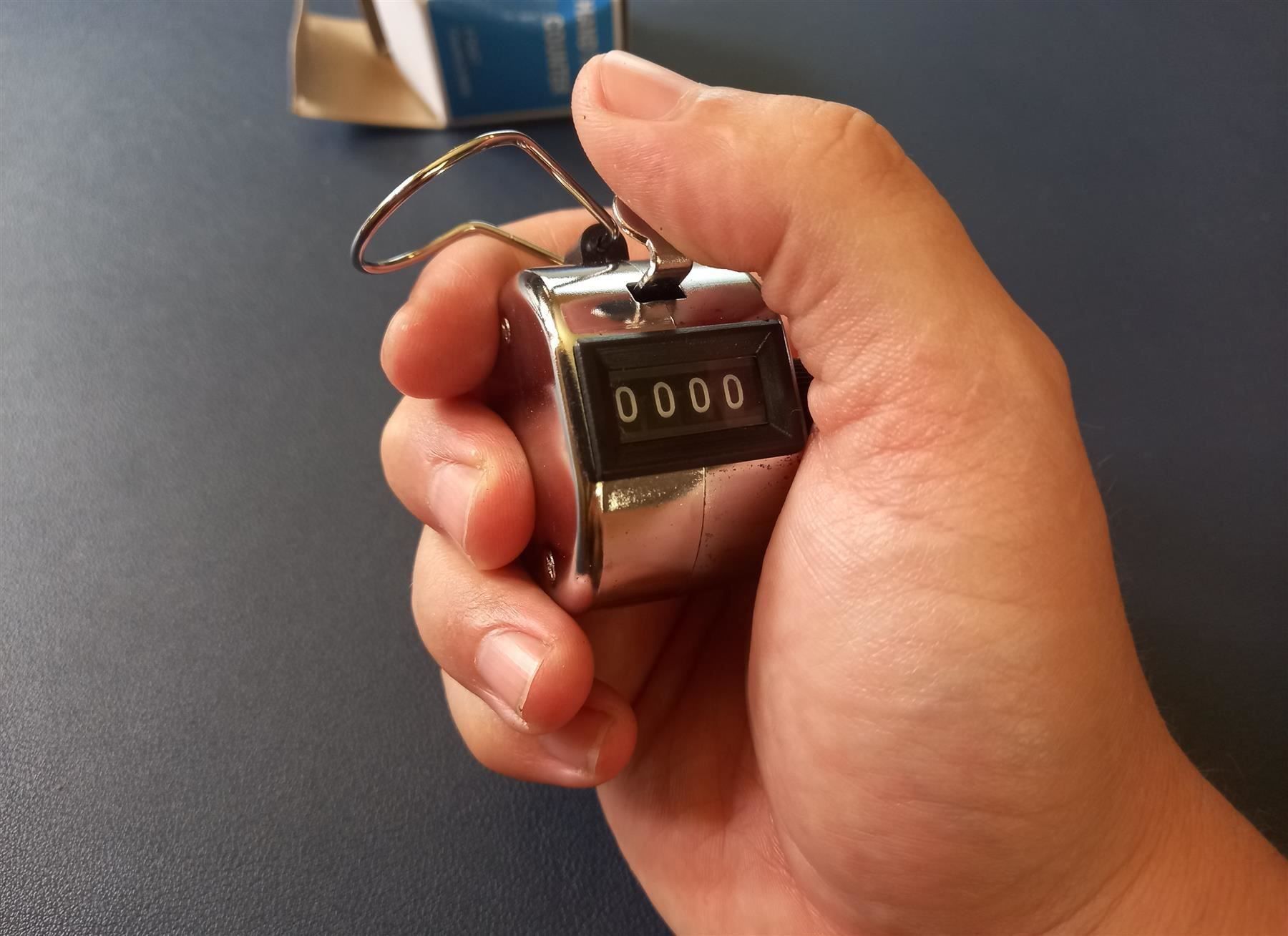 Tutti gli attrezzi: 4x Klick-Zähler - Compteur à clic – Nuovo e nell'imballaggio originale da Lausanne venduto da novastoris