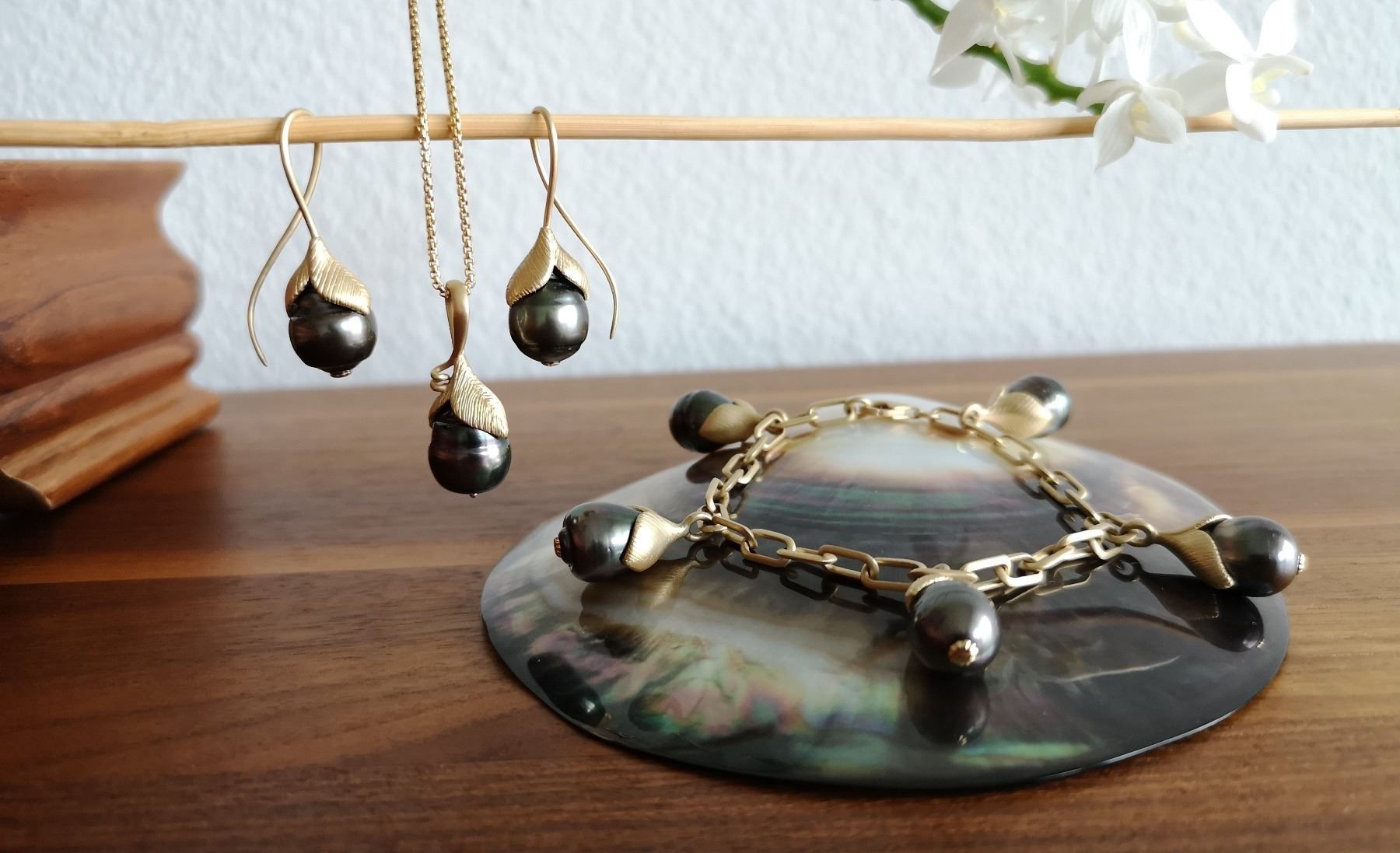 Bracciali & Braccialetti: Armkette mit Tahitiperlen, 18K Gold – Nuovo e nell'imballaggio originale da Rümlang venduto da 21f 5