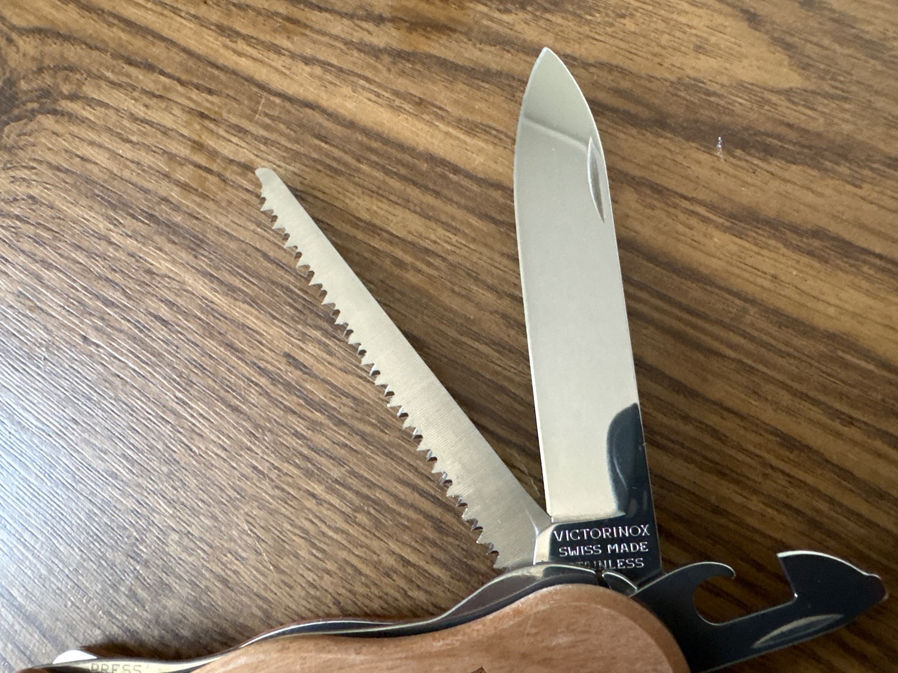 Victorinox Coltelli tascabile: VICTORINOX - Forester Wood - Sackmesser – Usato da Andwil SG venduto da Rainboli 3