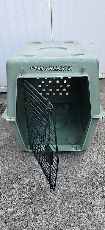 Gabbie, trasporto & Sicurezza: Hundebox platzsparend verstaubar – Usato da Liestal venduto da mat_vkf5 2