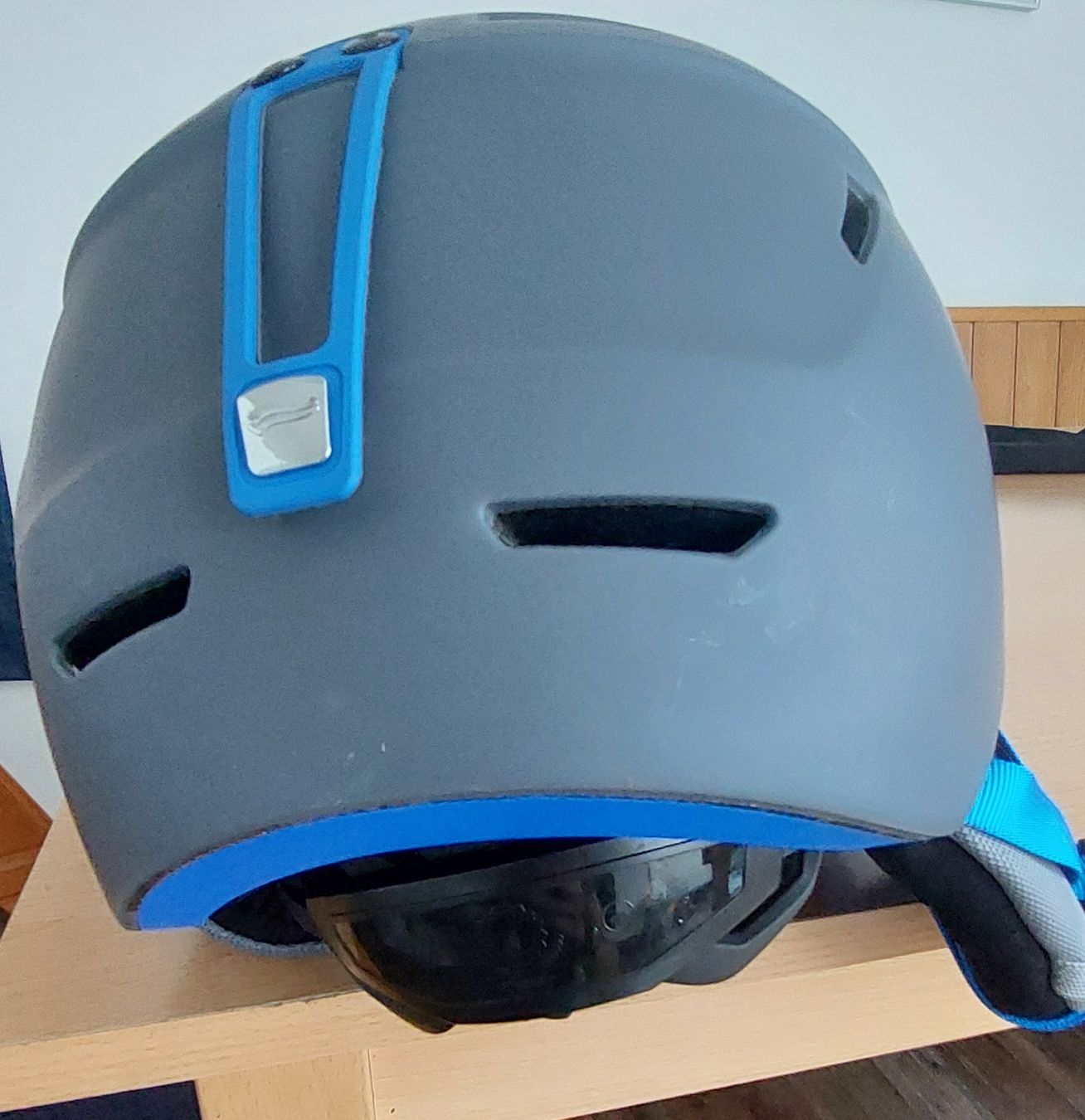 Caschi: 🎿skihelm – Nuovo (secondo la descrizione) da Unterbäch VS venduto da Nifadi 3