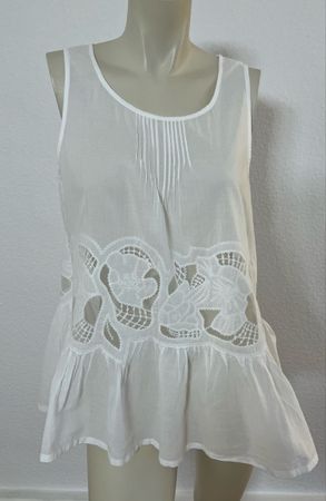 ✨ Luftiges Marc-Cain Top mit Stickereien & Volants Gr. 38 ✨