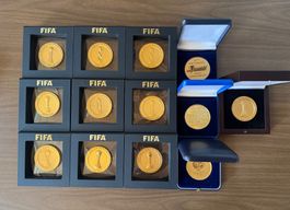 13x Offizielle FIFA Medaillen