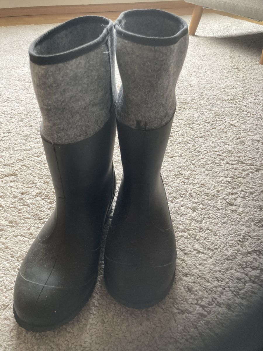 Scarpe da uomo: Gummistiefel Gr. 41 Schwarz – Usato da Allschwil venduto da waldlachen 1
