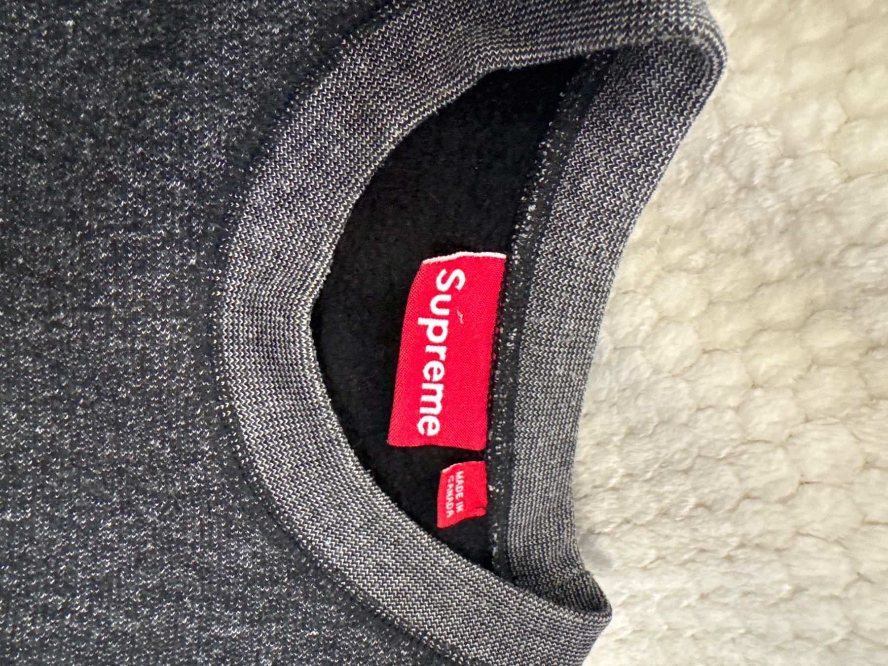 Pullover & Sweatshirts: Supreme Pullover – Gebraucht aus Biglen von MarieKo13 2