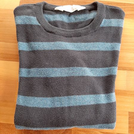 Schöner Pullover von H&M Grösse 122/128