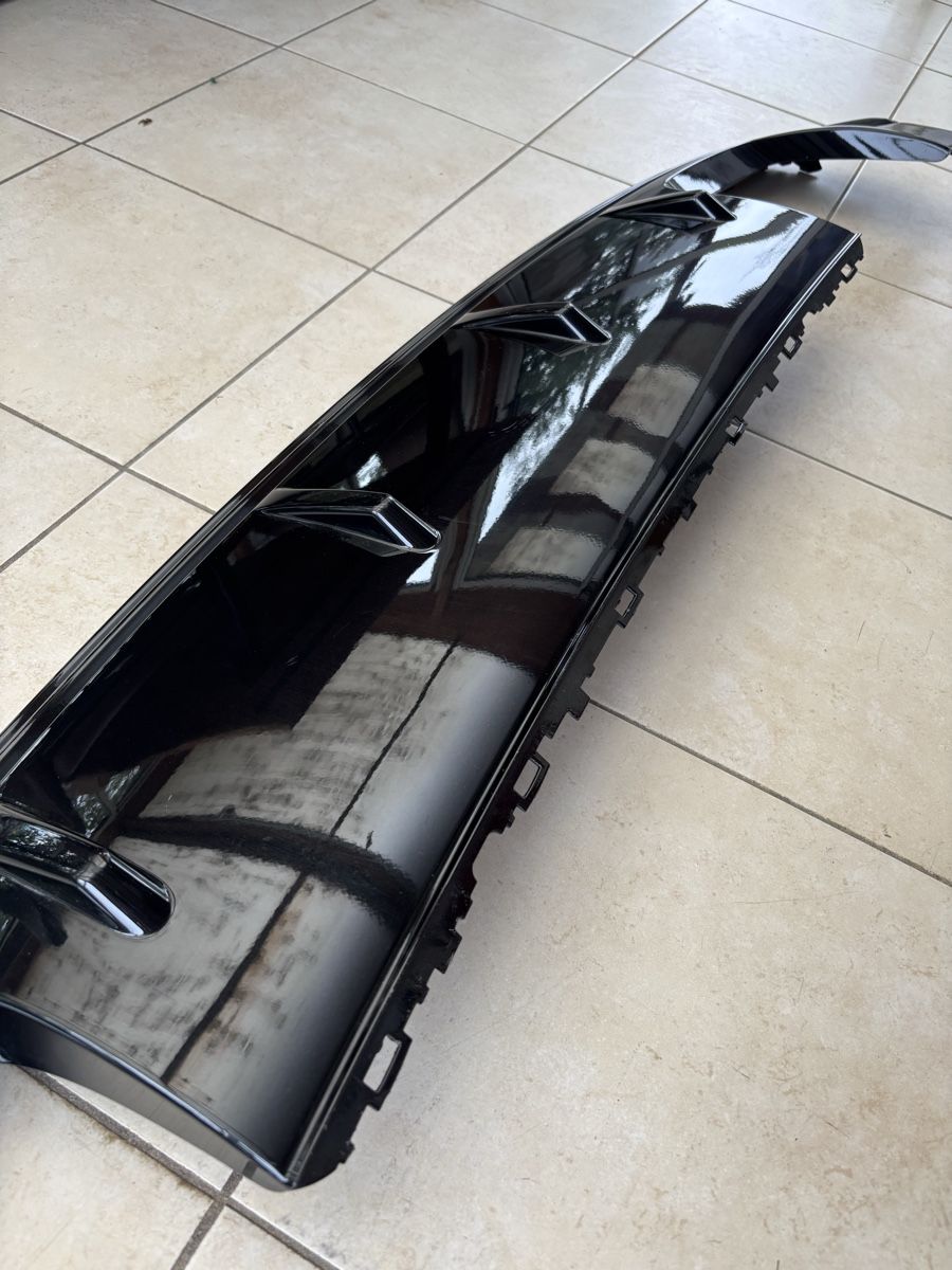 Diffusori di oli essenziali: Audi A3/S3/RS3 8V Heckdiffusor – Usato da Limpach venduto da NLA1939 1