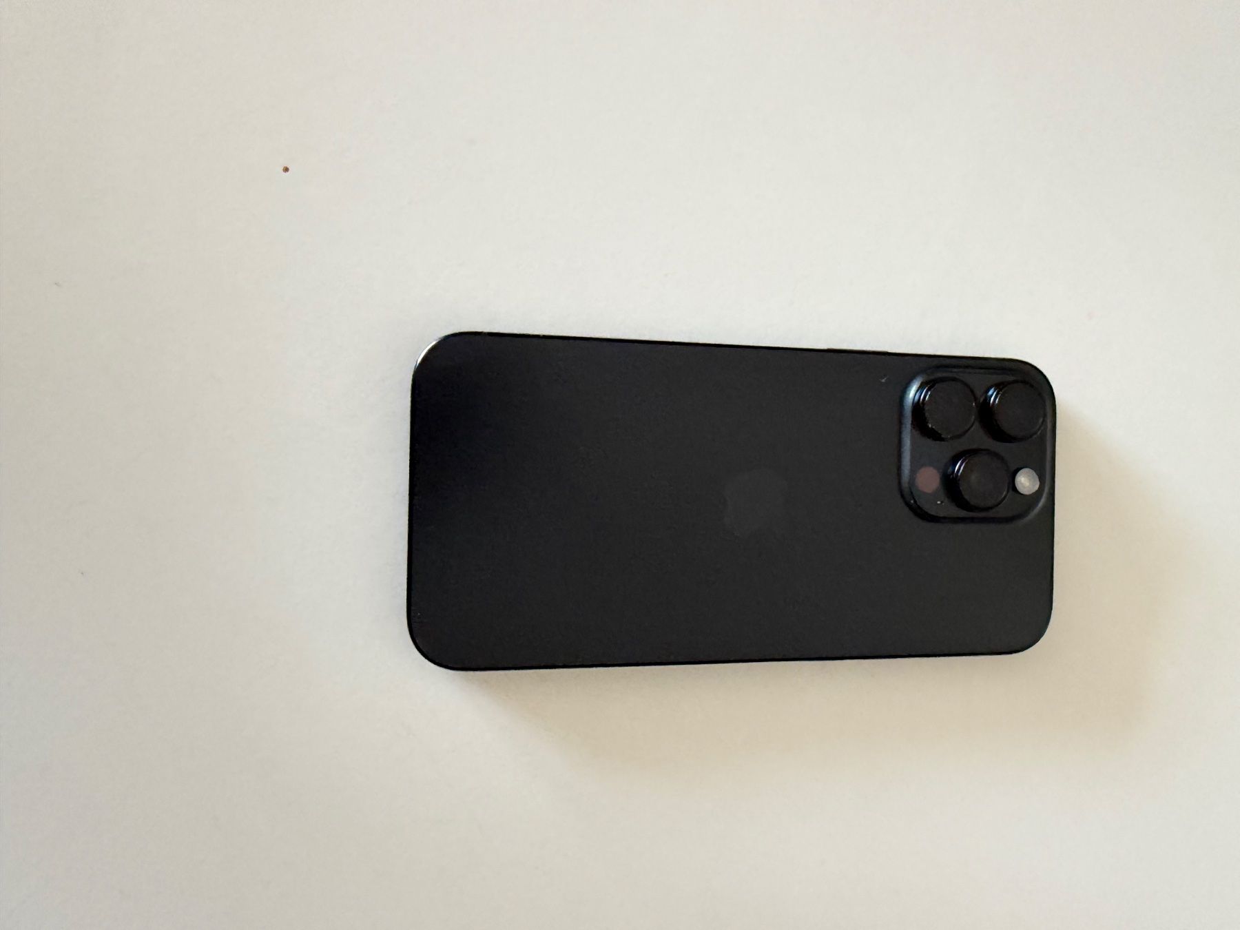 Apple Telefoni cellulari / Smartphones: iphone16 pro max 256gb – Usato da Bösingen venduto da ToniCris