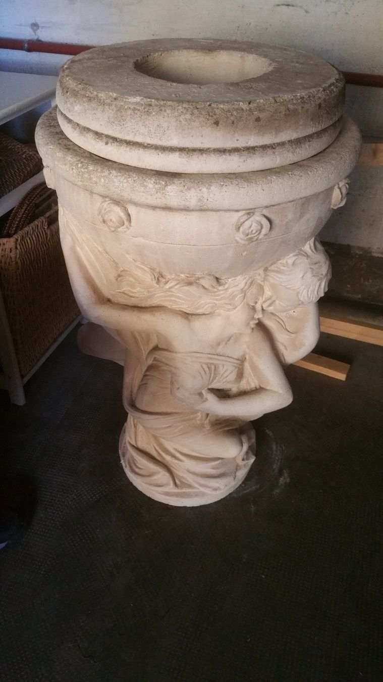 Stagni & Fontane ornamentali: fontaine extérieure – Usato da Epauvillers venduto da pat_c9c5 1