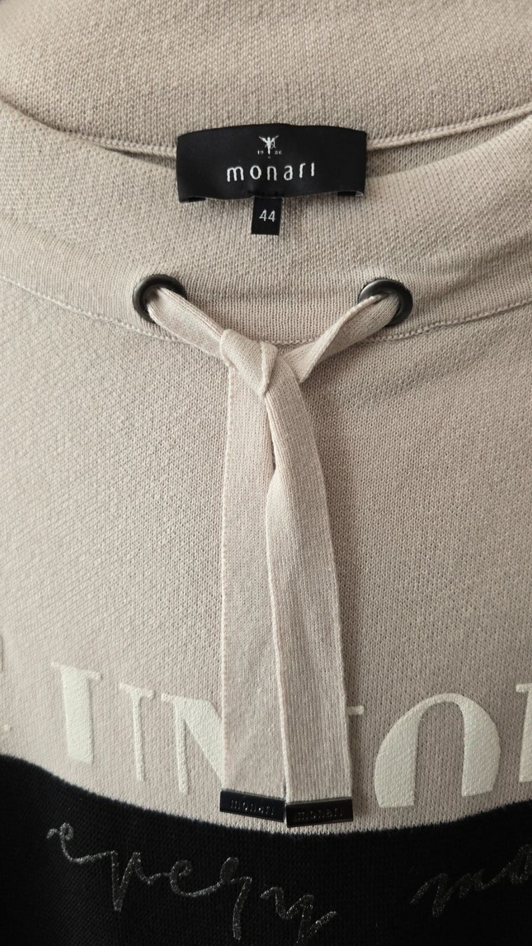 Monari Robes: Strickkeid mit Sweatoberteil Monari – D'occasion à Zell LU par div_w55n 2