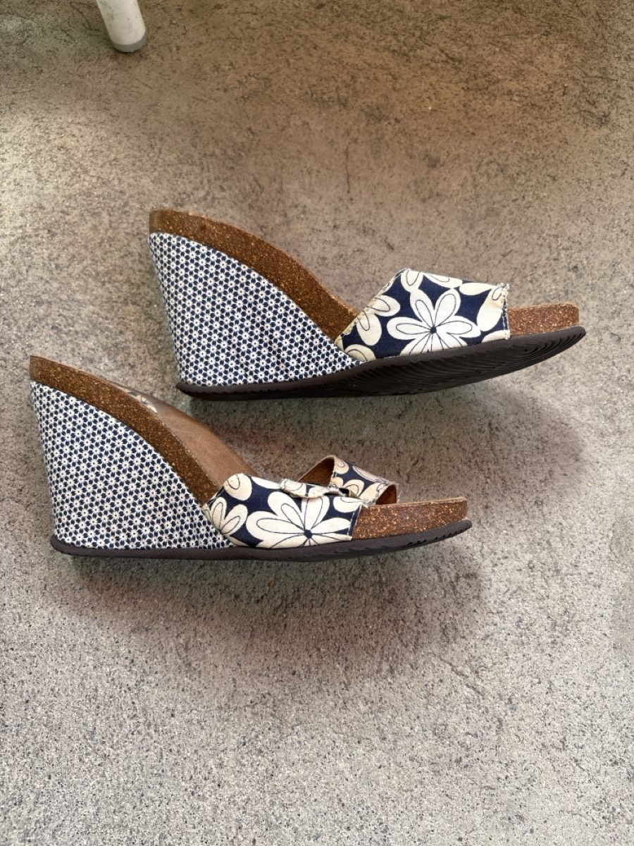 Scholl Scarpe da donna: Scholl Vintage Sandalen Y2K – Usato da Bern venduto da LoveVintageY2K 1