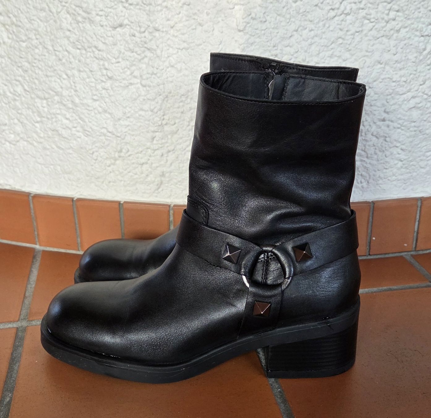 Dosenbach Scarpe da donna: Stiefeletten Gr. 39 – Usato da Ettingen venduto da ssc_dsr2