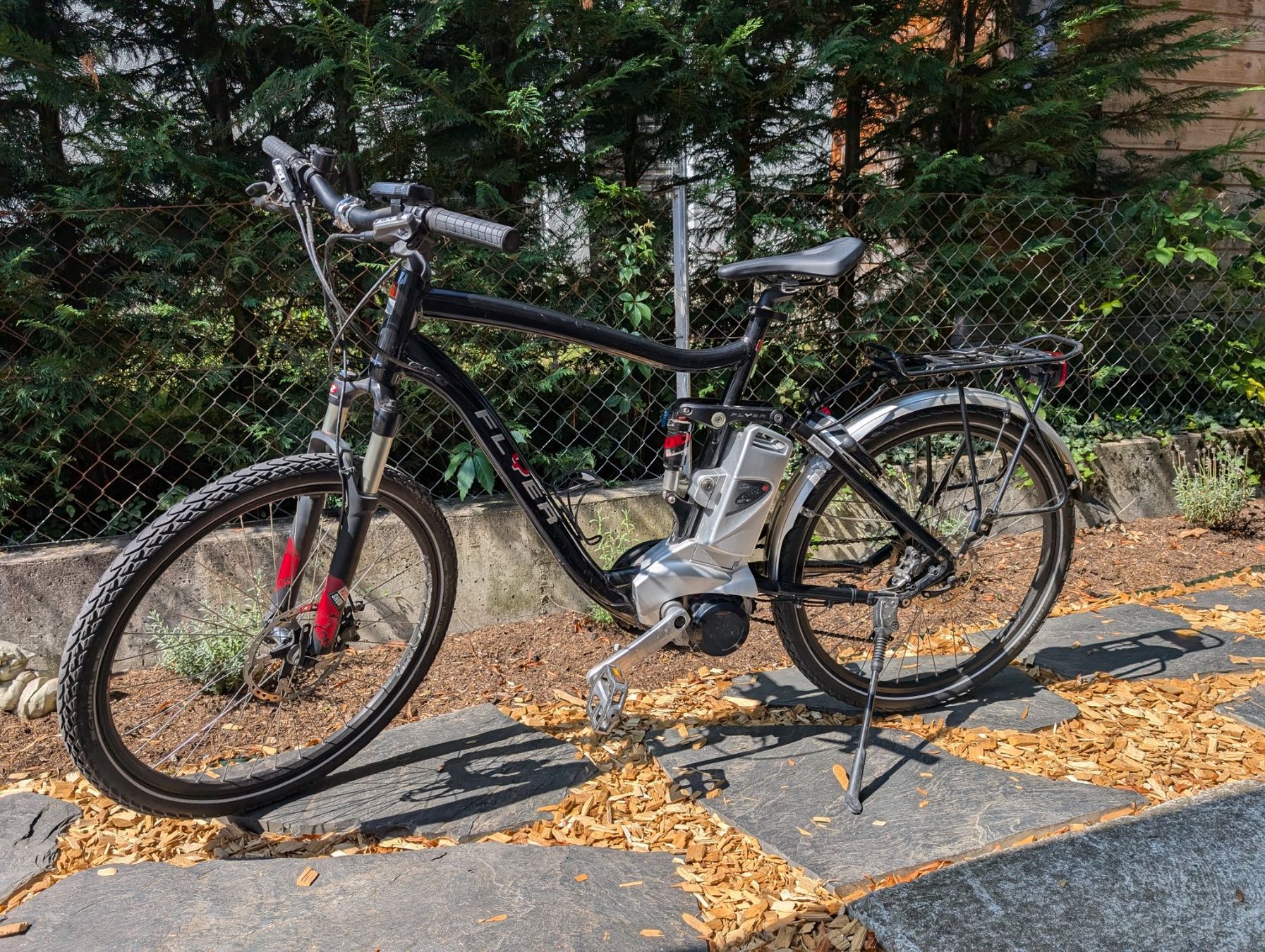 Flyer Biciclette: Flyer Fully Mountain Bike Panasonic – Usato da Thun venduto da dave4u 1