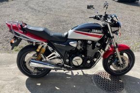 Yamaha Strasse: Yamaha XJR 1300 – Gebraucht aus Oberwil b. Büren von online-troedler