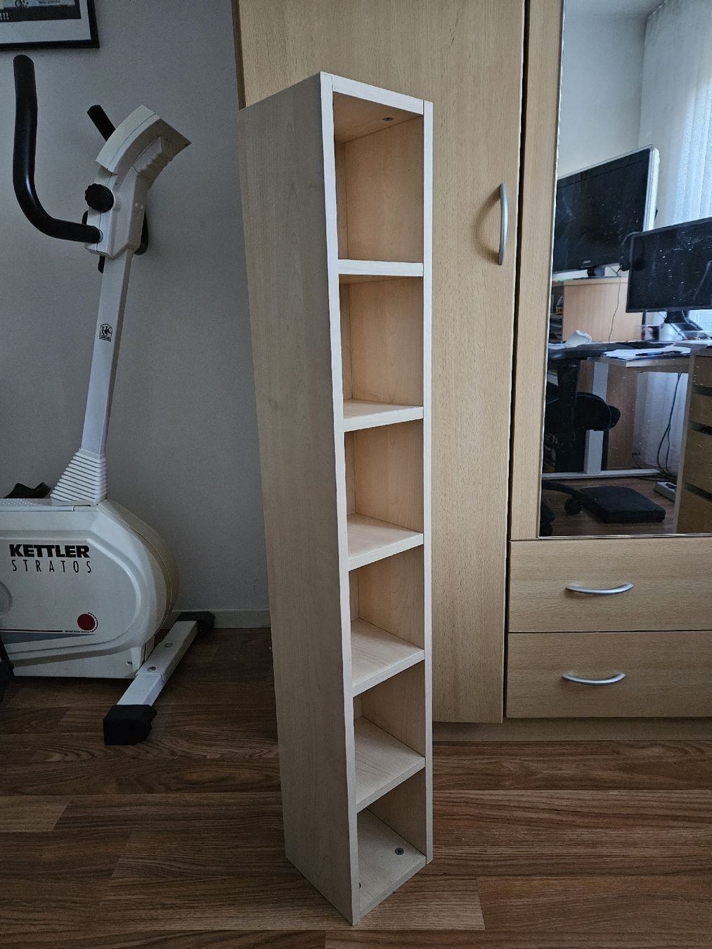 Racks & Ständer: CD Ständer aus Holz – Gebraucht aus Horgen von Modena0