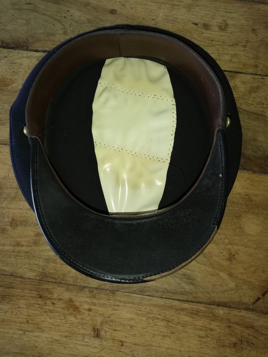 Uniformi: Casquette SNCF – Usato da Romanel-sur-Lausanne venduto da A559JBB 2