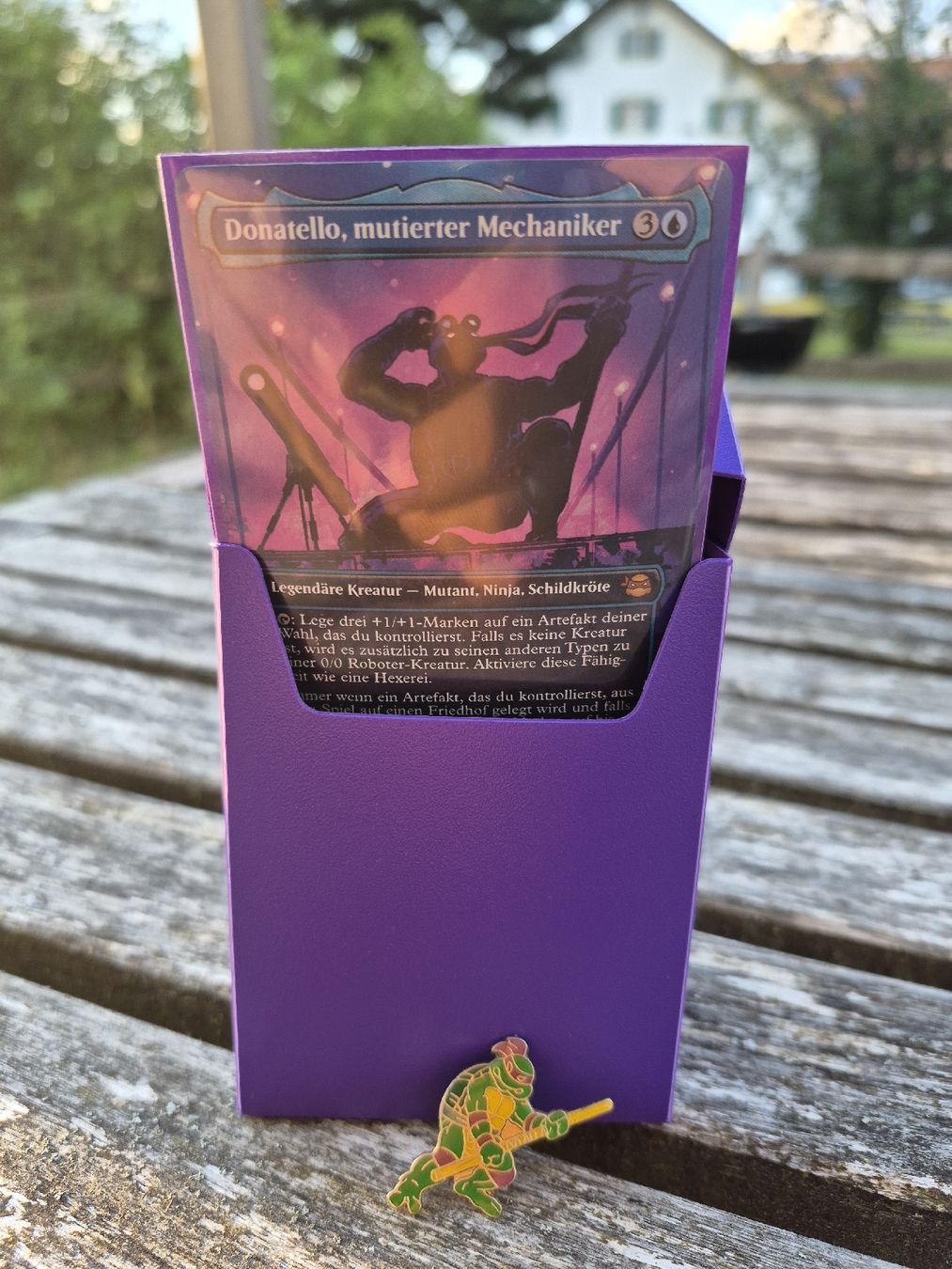 Magic The Gathering Carte collezionabili: MTG TMNT Donatello Deck Deutsch NM + Gratis Pin – Usato da Savigny venduto da loi_7wxv