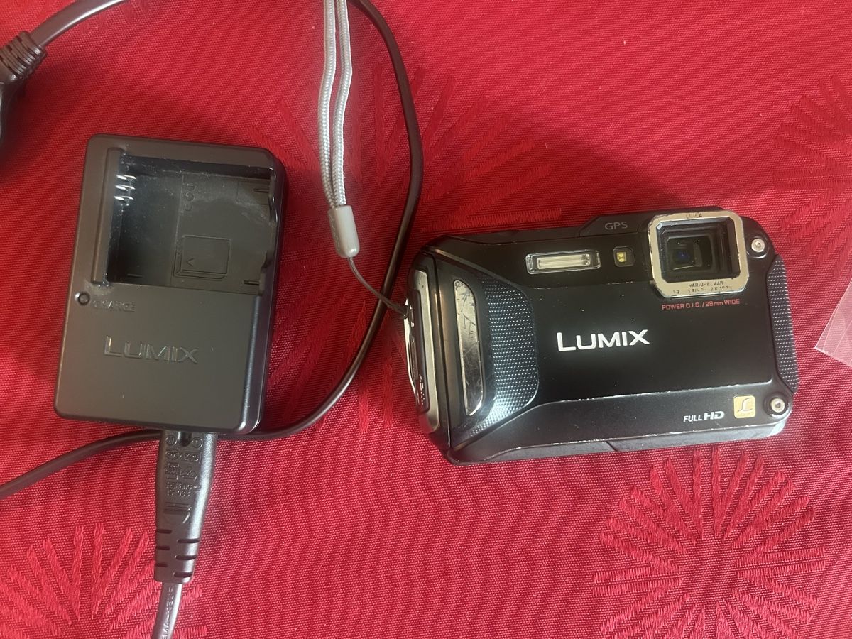 Panasonic Appareil photo: Panasonic Unterwasser Kamera – D'occasion à Zürich par jao_2bx7