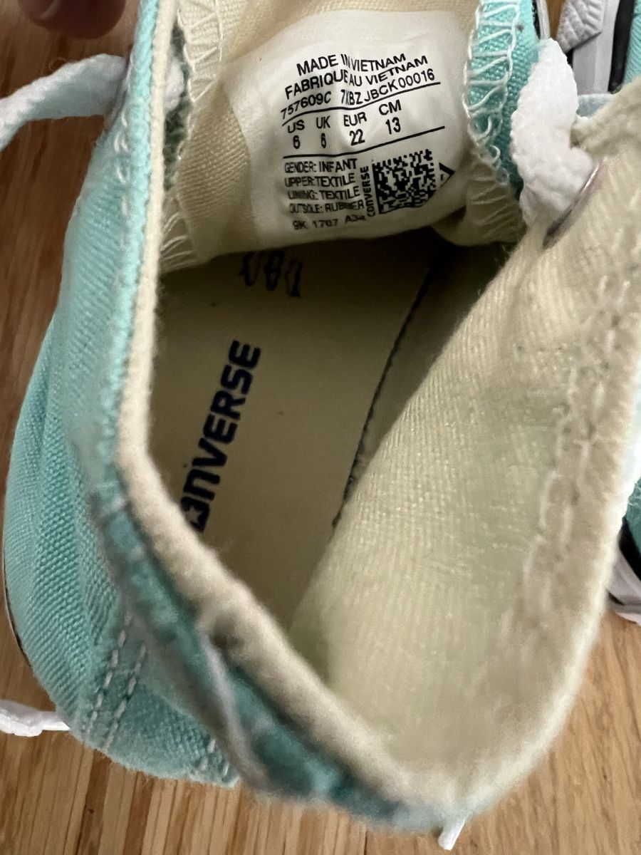 Converse Scarpe per ragazzi: Converse Chuck Light Aqua Gr. 22 – Usato da Zollikerberg venduto da Huglina 3