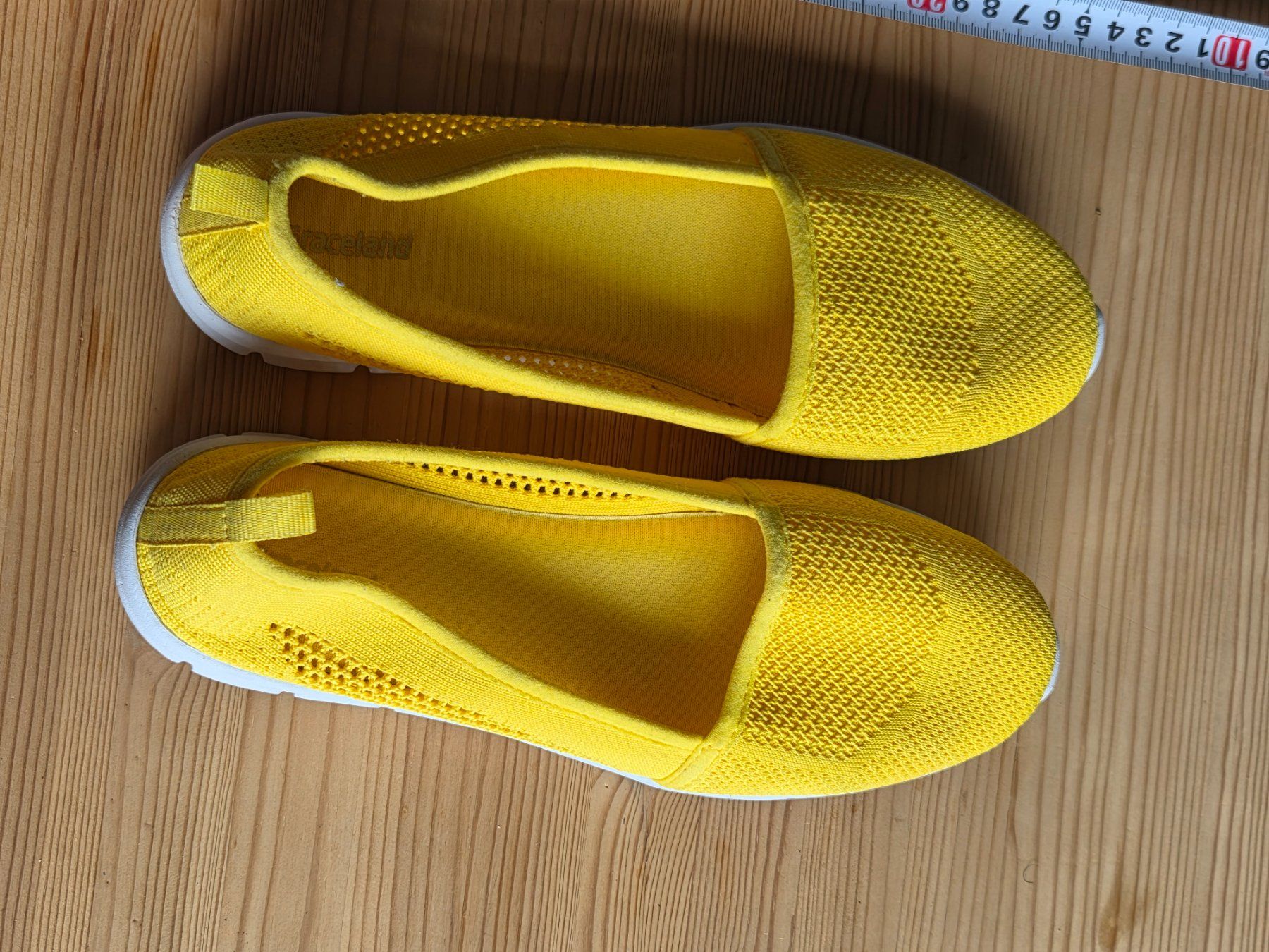 Dosenbach Damenschuhe: Gelbe Sommerschuhe, 39, bequem, Stoff – Gebraucht aus Liestal von ITOlio