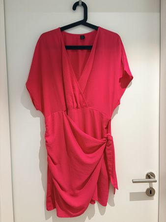 Sommerliches pinkes Kleid Gr. XL (44/46)