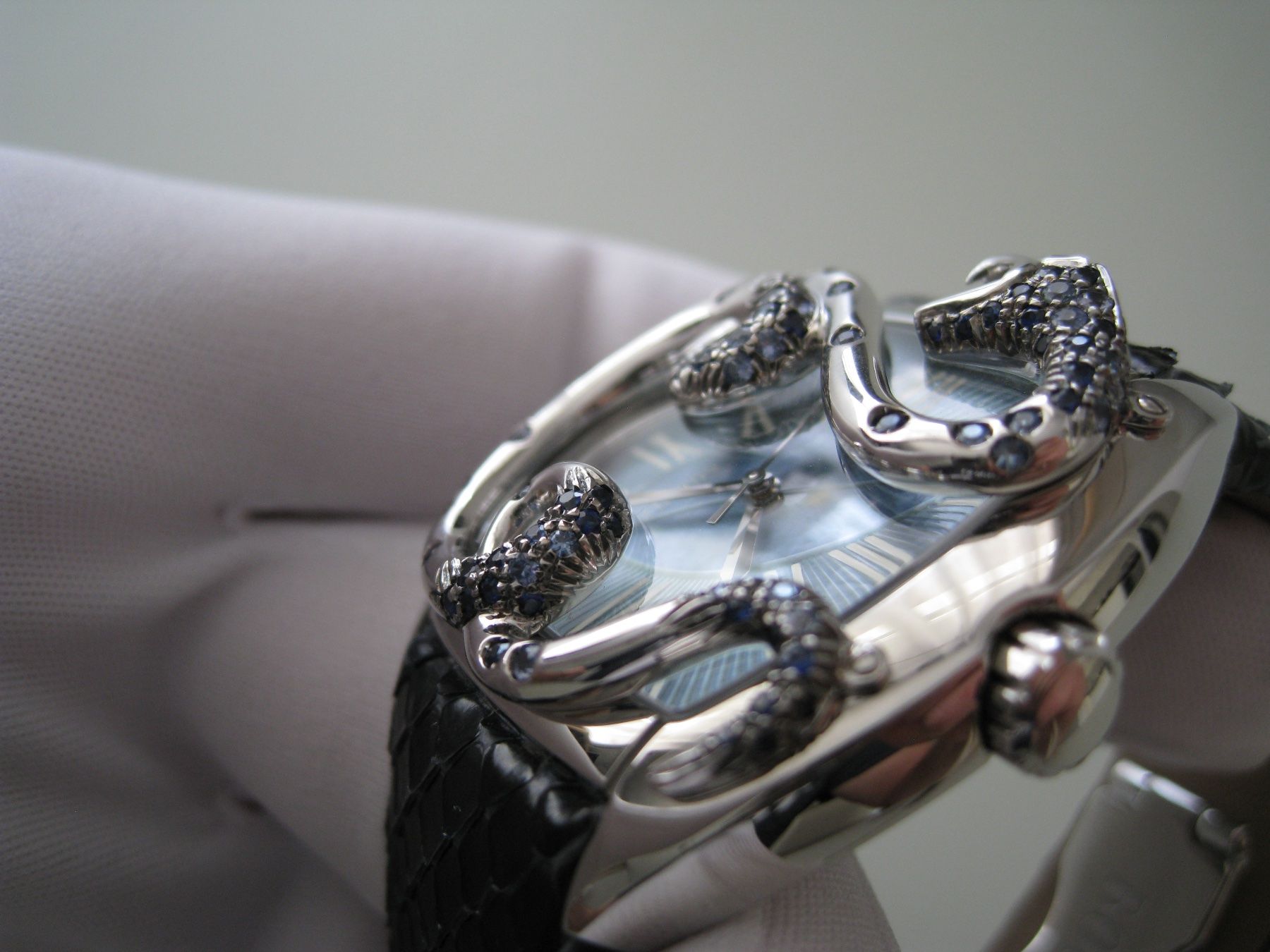 Boucheron Uhren: Boucheron MEC Large "Cobra" - Collection Jungle – Gebraucht aus Geneve von iBest 1
