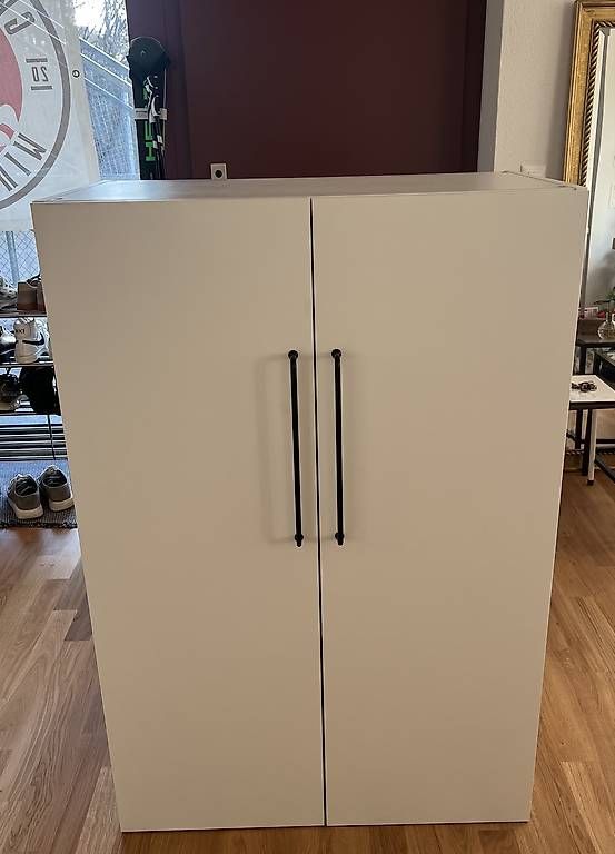 Armadi: PLATSA Schrank Ikea – Usato da Winterthur venduto da paszent