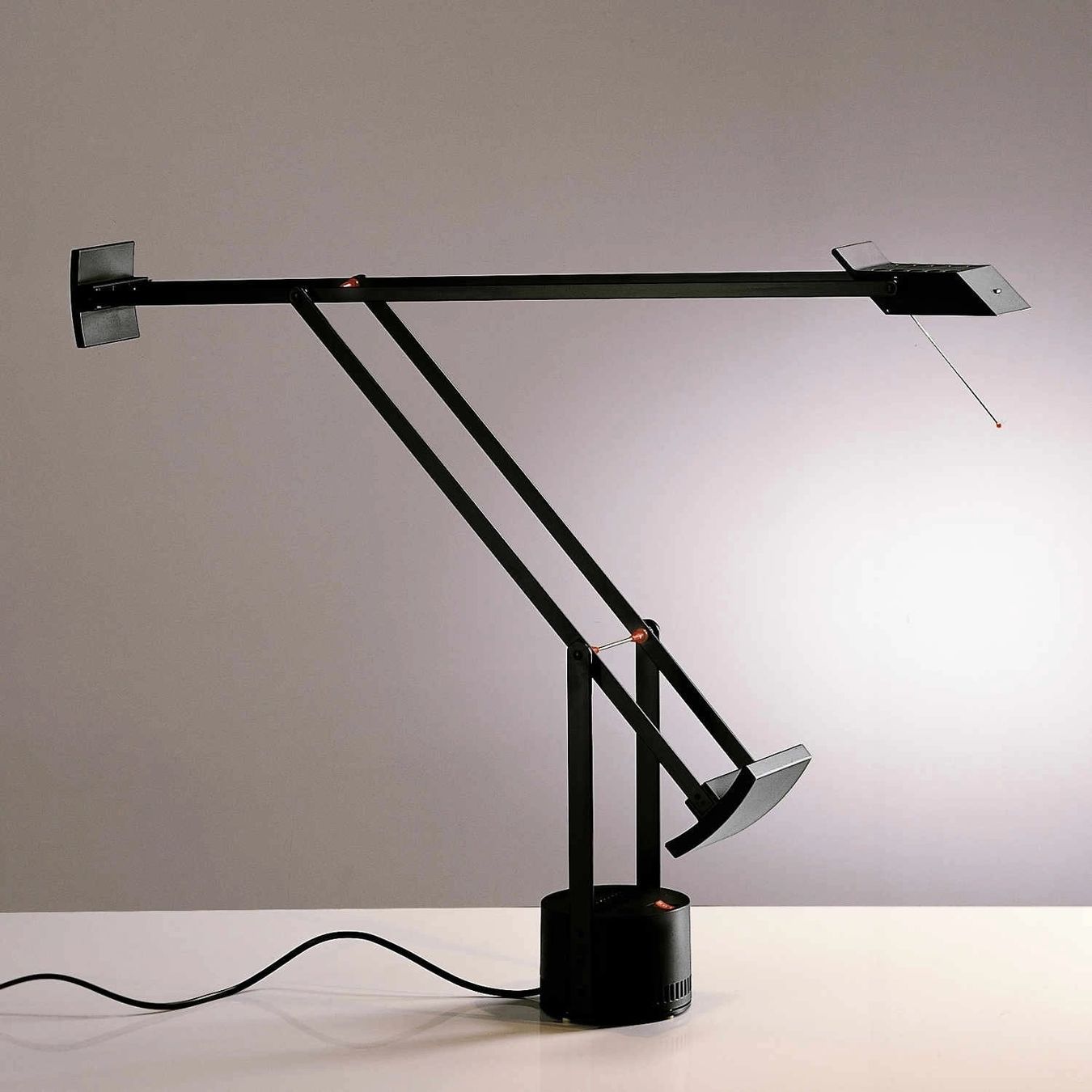 Artemide Lampade: Artemide TIZIO – Usato da Rheinfelden venduto da Enzo1953