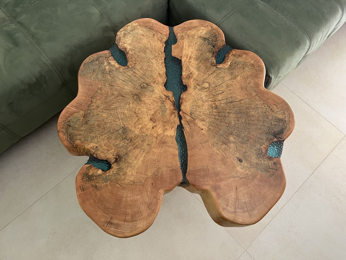 Tavoli: Unique handcrafted acacia table – Nuovo e nell'imballaggio originale da Corsier GE venduto da Karol_save_planet 1