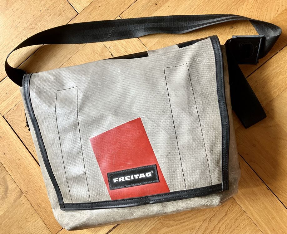 Freitag Sacs: Sac FREITAG messager medium DEXTER  – D'occasion à Fribourg par luluciol