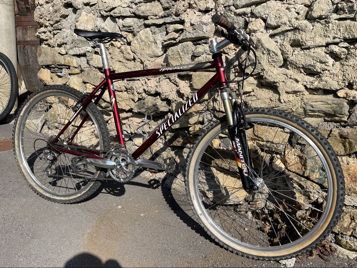 Specialized Vélos: Specialized Hardrock  – D'occasion à Luc (Ayent) par serge40
