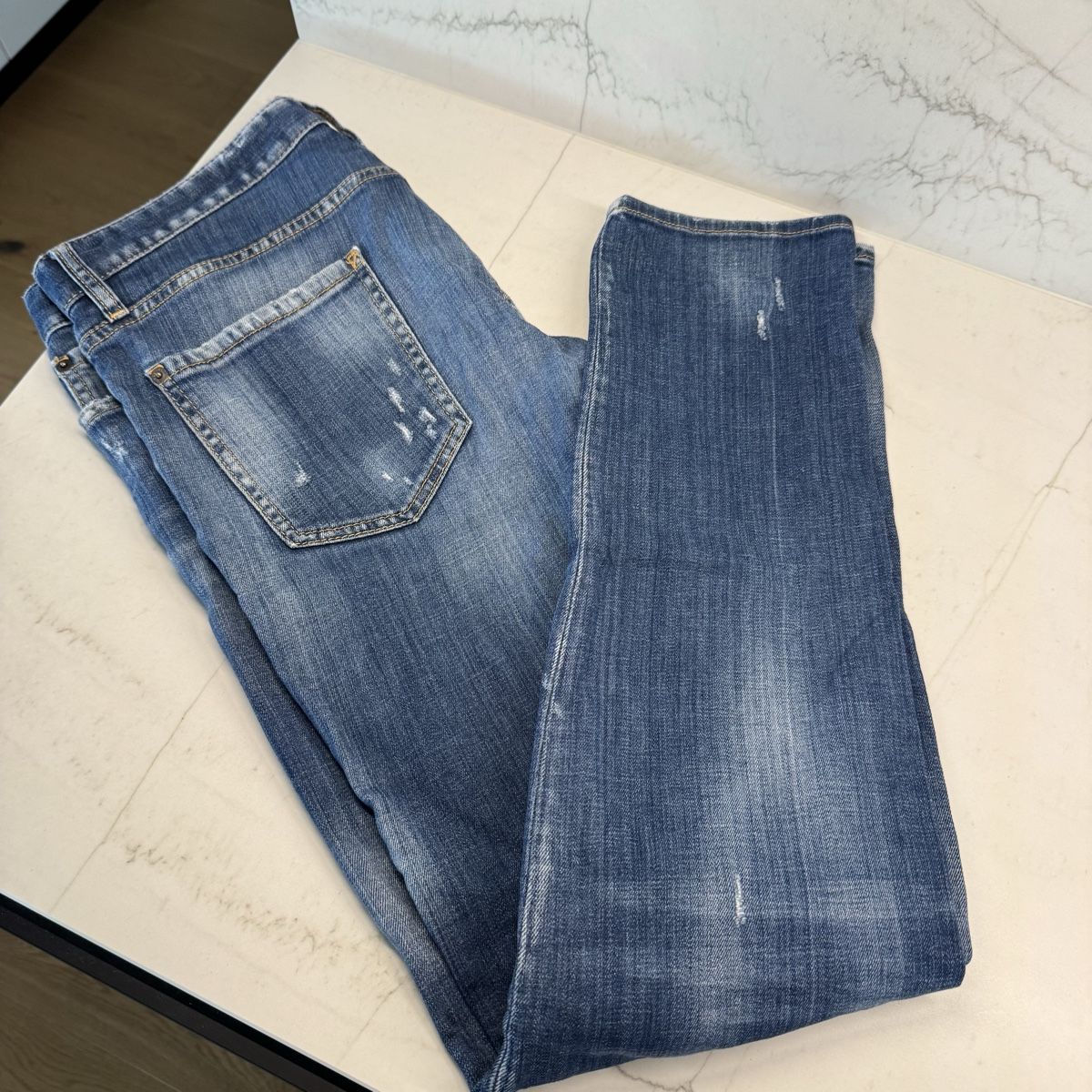 Dsquared2 Jeans: Dsquared2 Jeans Grösse 50 – Usato da Itingen venduto da JDG11 1