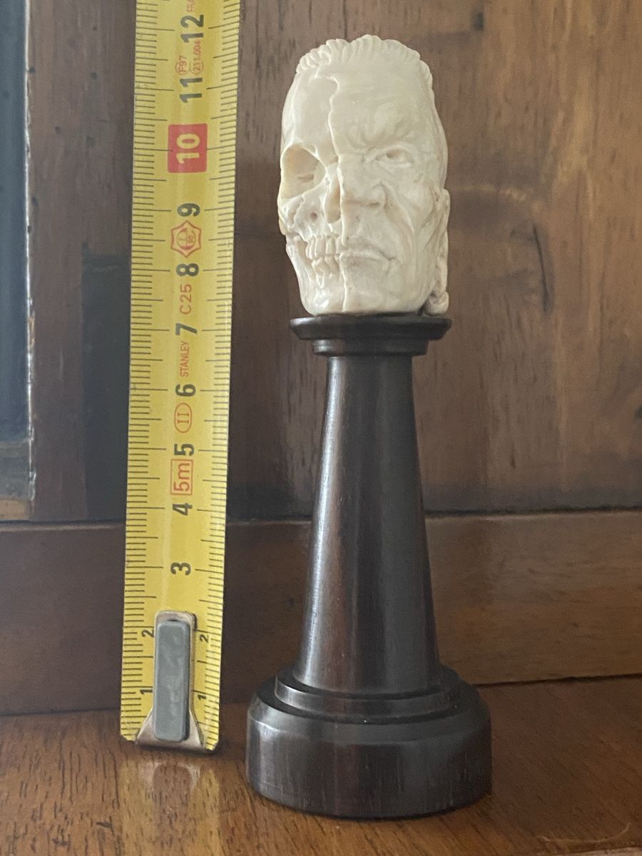 Statuette: Memento Mori Hirschhorn geschnitzt  – Usato da Berikon venduto da Samurai67ch 6