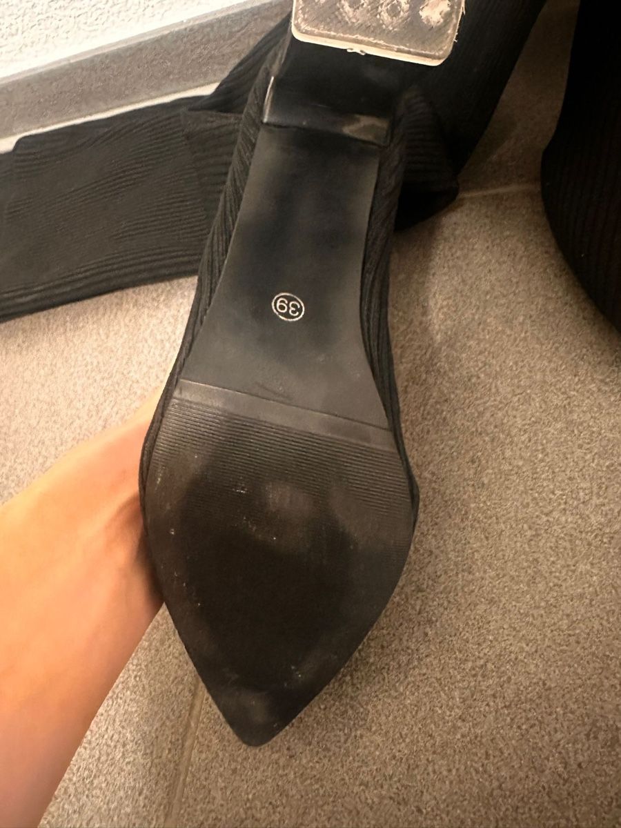 Scarpe da donna: Overknee-Stiefel, Schwarz, Gr. 39, Strass-Absat – Nuovo e nell'imballaggio originale da Winterthur venduto da ChicMarkt 3