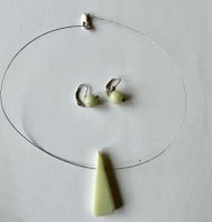 Rarität! Set Ohrringe und Anhänger aus schweizer Jade