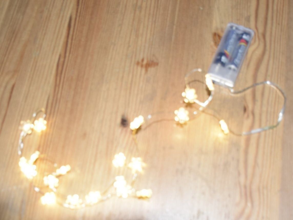 Lichterketten & Leisten: Lichterkette mit 20 Led, Blumen Nr.253 – Neu und originalverpackt aus Wetzikon ZH von Wetzicardo25