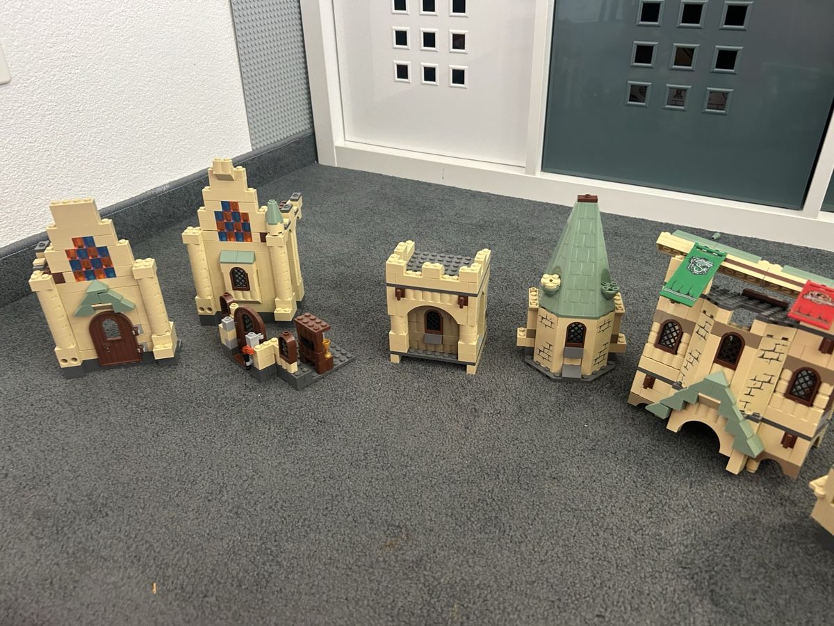 Lego Kit di costruzioni: Lego Hogwarts Harry Potter – Usato da Wilen b. Wil venduto da sanyy1914 1